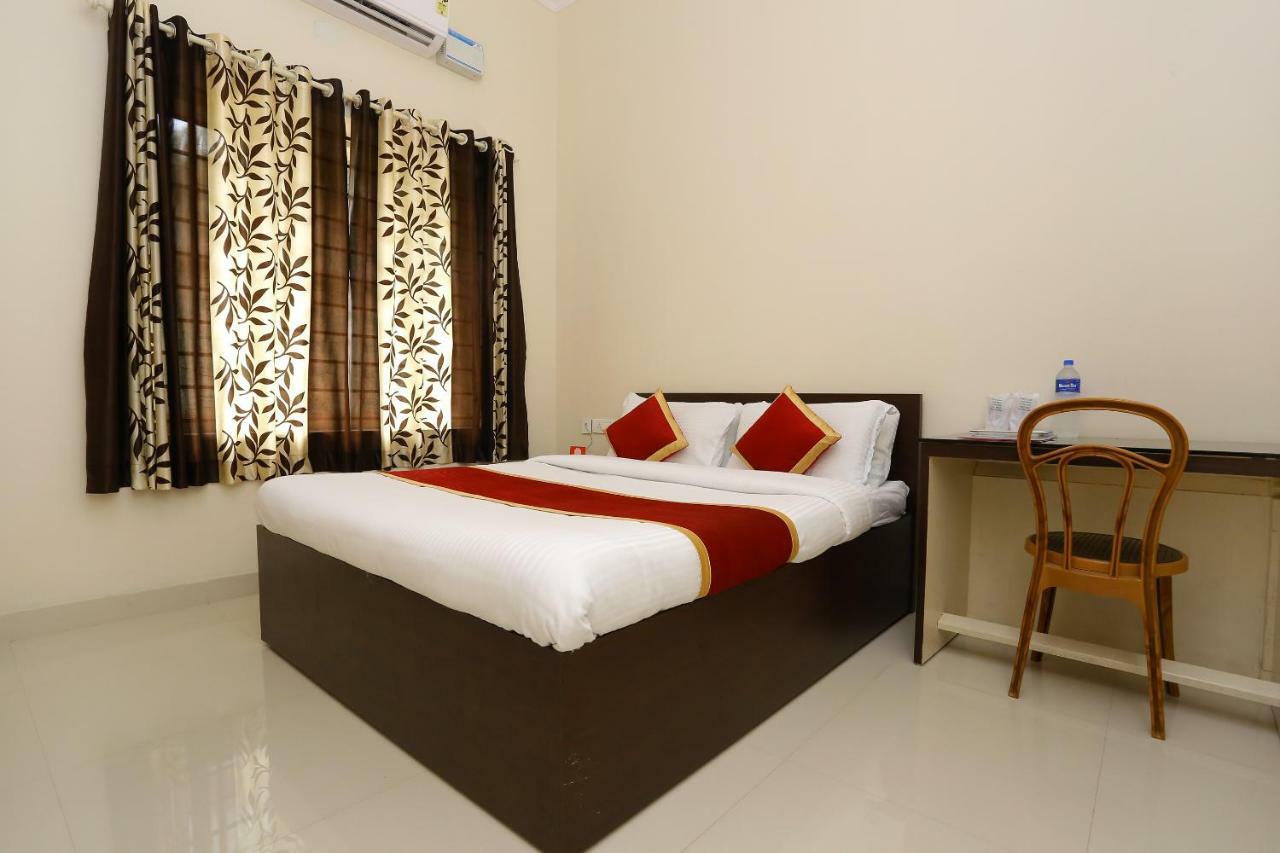 Oyo 9118 Saravana Inn Thiruvananthapuram Eksteriør billede