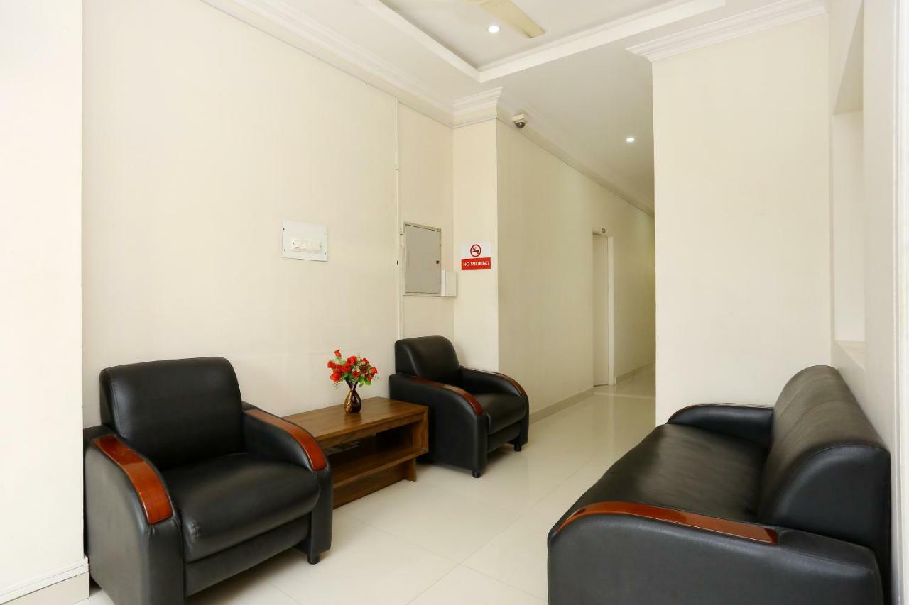 Oyo 9118 Saravana Inn Thiruvananthapuram Eksteriør billede