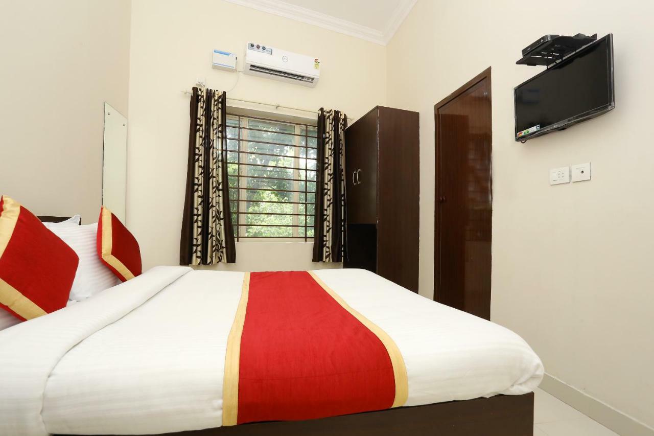 Oyo 9118 Saravana Inn Thiruvananthapuram Eksteriør billede