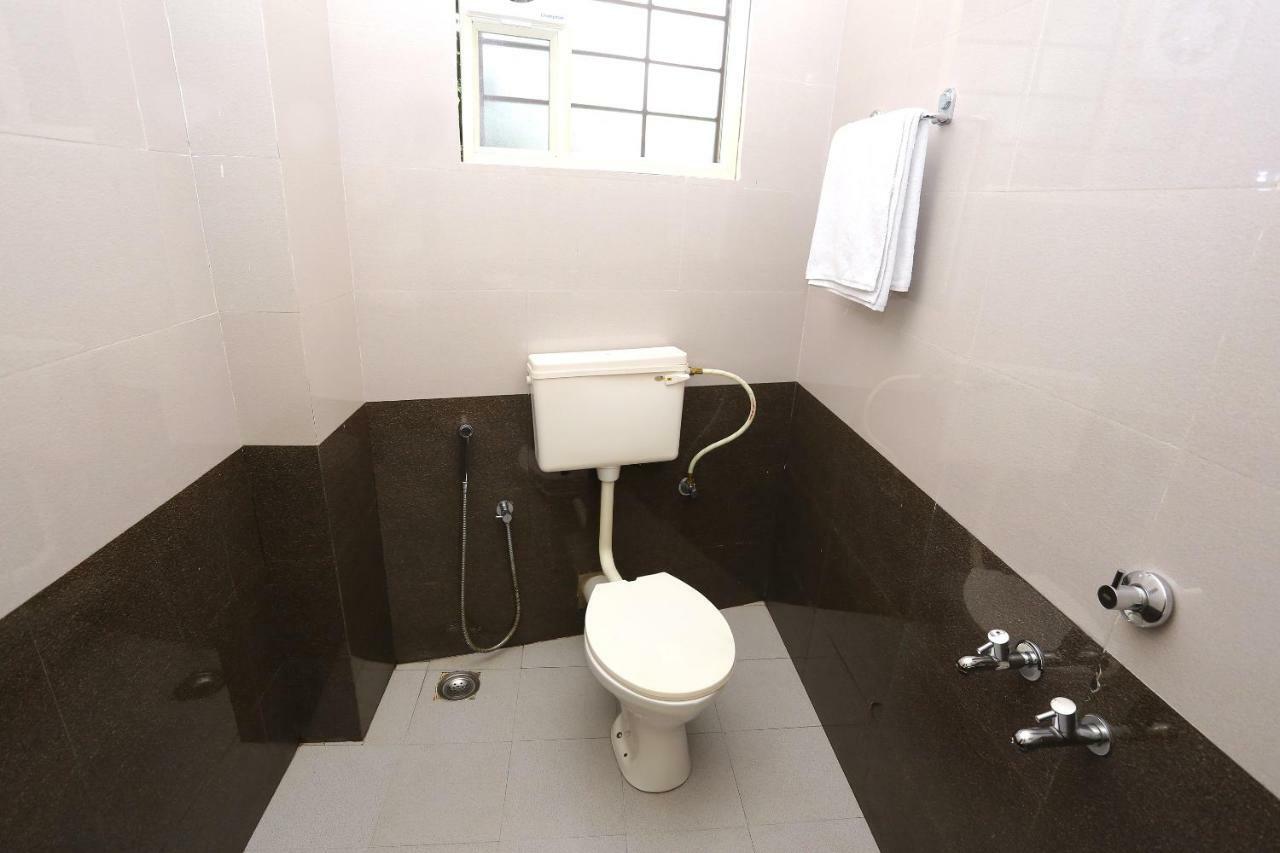Oyo 9118 Saravana Inn Thiruvananthapuram Eksteriør billede